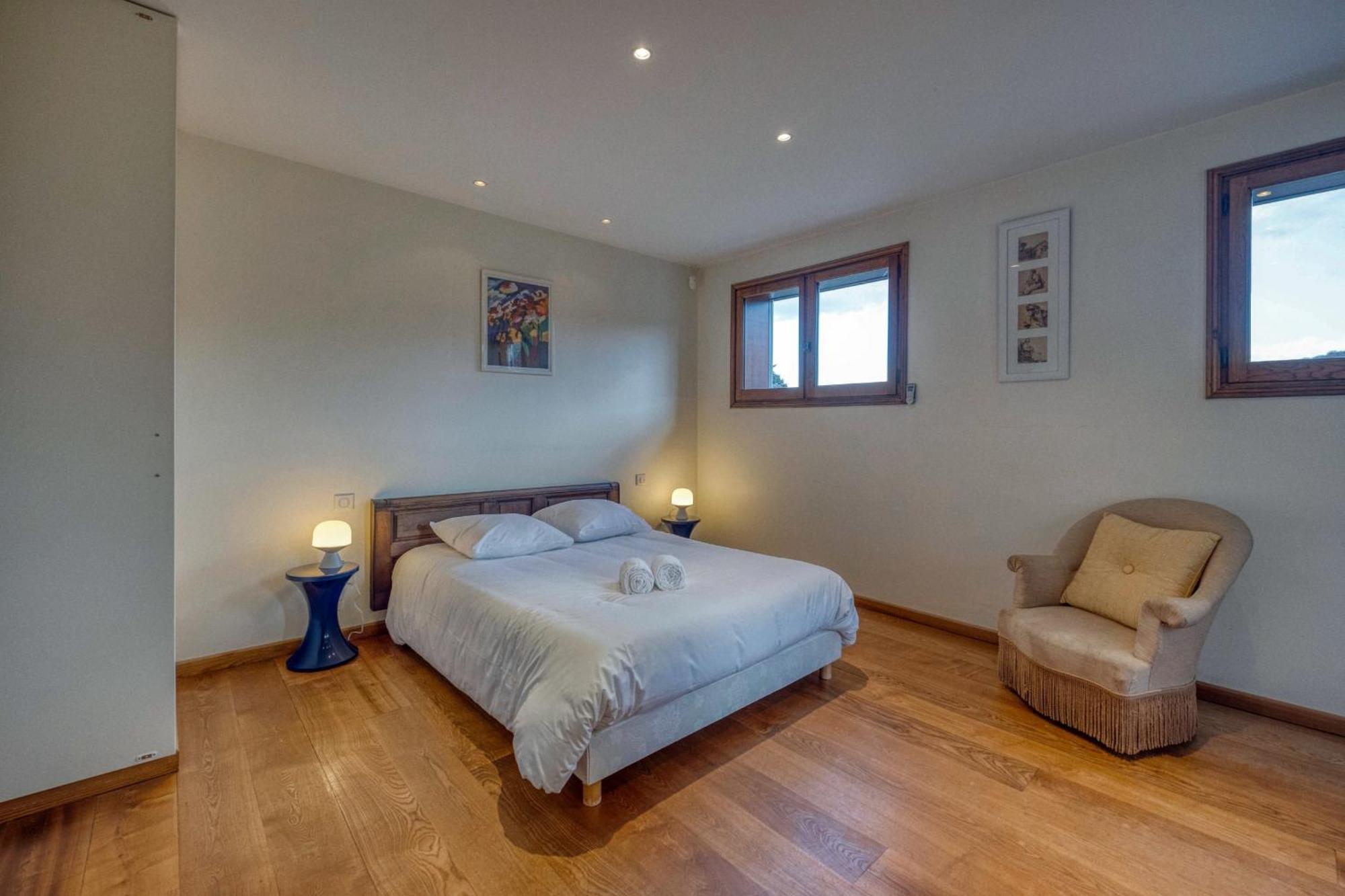 #Hp La Maison Des Lilas Large Family House Sleeps 12 Garden Seyssinet المظهر الخارجي الصورة