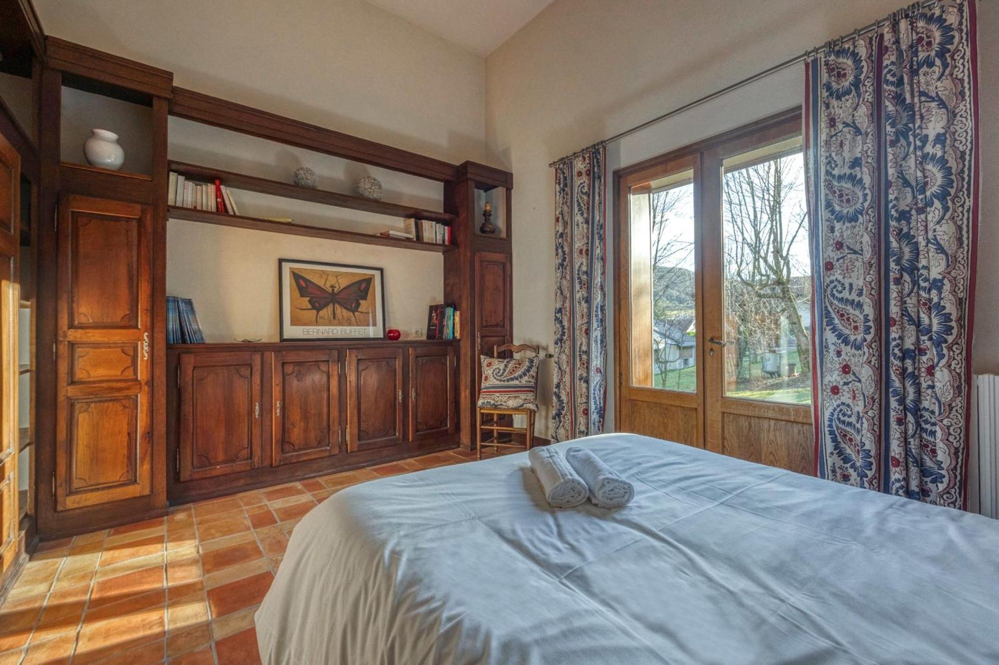 #Hp La Maison Des Lilas Large Family House Sleeps 12 Garden Seyssinet المظهر الخارجي الصورة