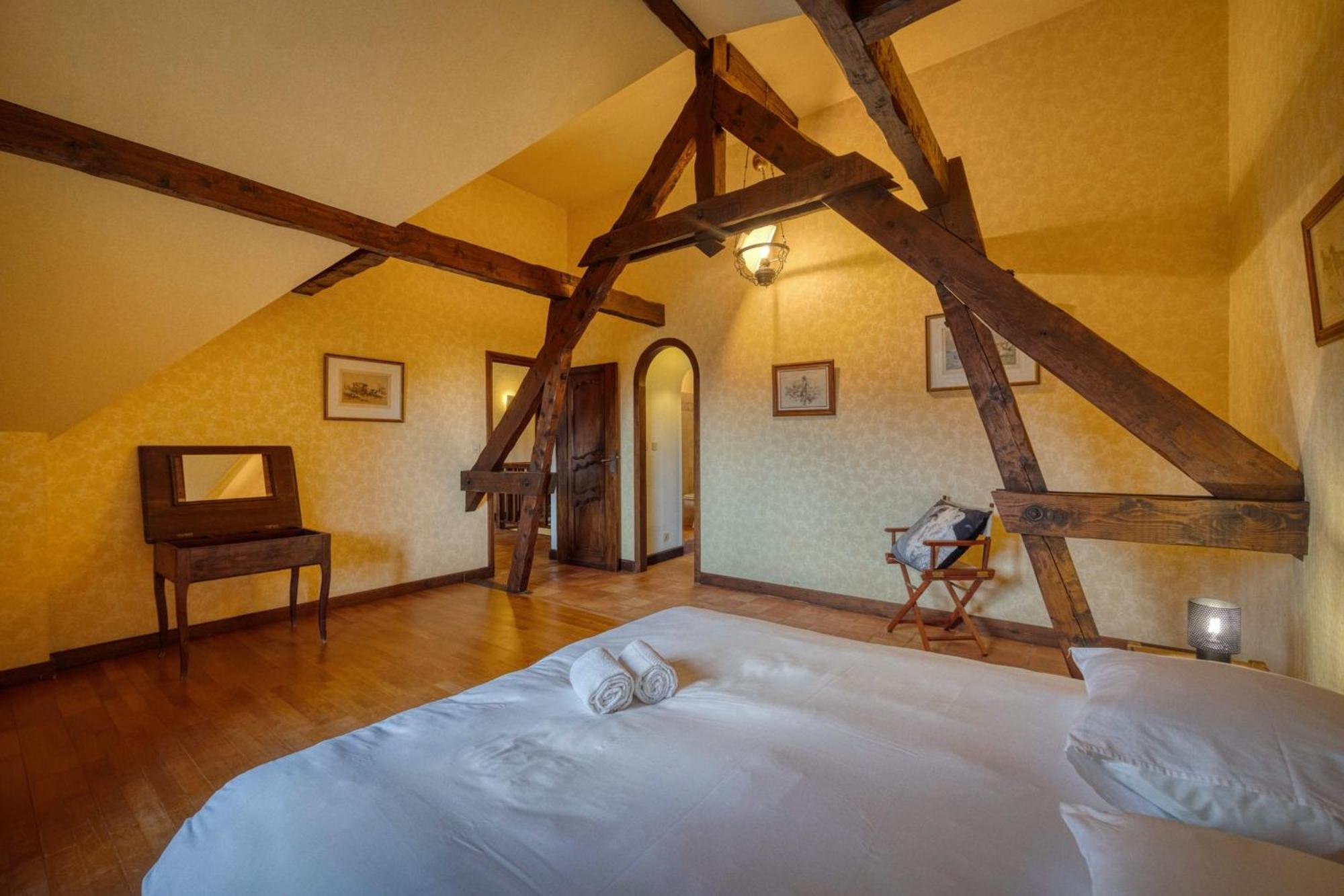 #Hp La Maison Des Lilas Large Family House Sleeps 12 Garden Seyssinet المظهر الخارجي الصورة